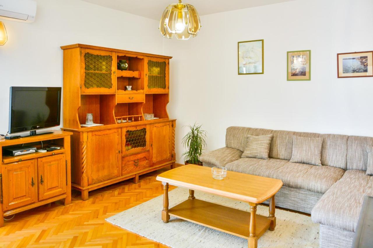 Apartman Gabrijela Senj  Exterior photo
